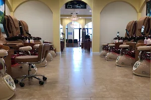 Paradise nails & spa image