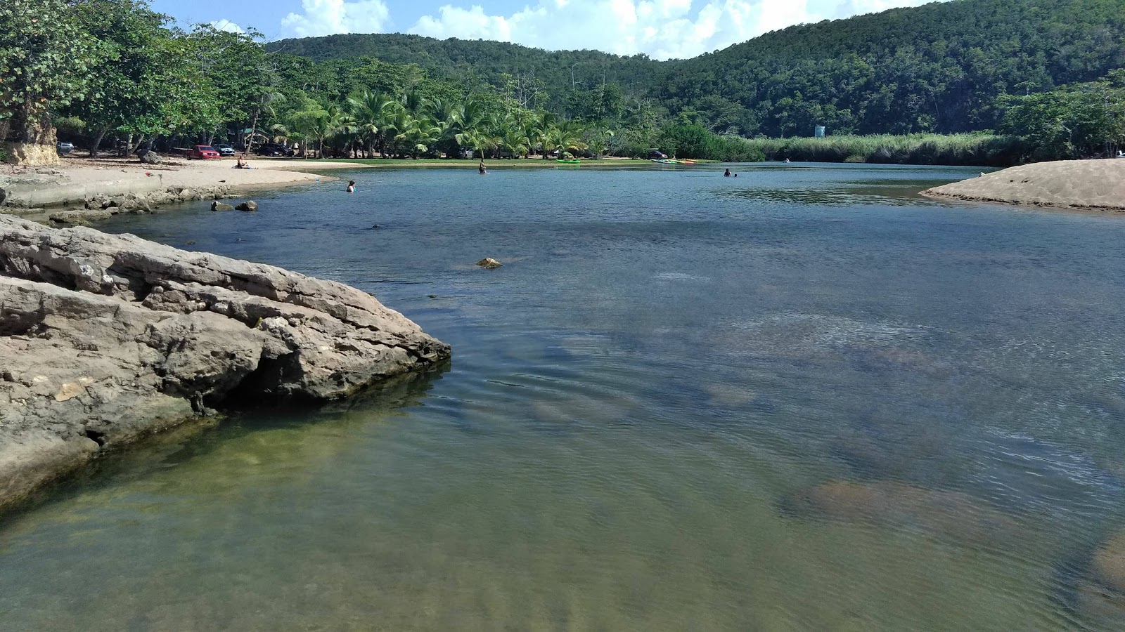 Fotografija Playa Guajataca divje območje