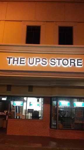 The UPS Store, 1647 Willow Pass Rd, Concord, CA 94520, USA, 