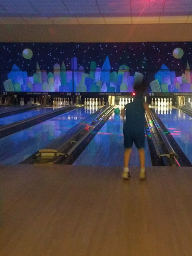 Bowling Alley «Cave Springs Lanes», reviews and photos, 4055 Mexico Rd, St Peters, MO 63376, USA