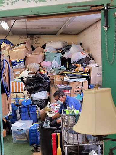 Thrift Store «Sunshine Thrift Store», reviews and photos, 3300 Two Notch Rd, Columbia, SC 29204, USA