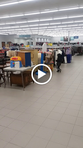 Thrift Store «Oshkosh West Goodwill Retail Store & Training Center», reviews and photos