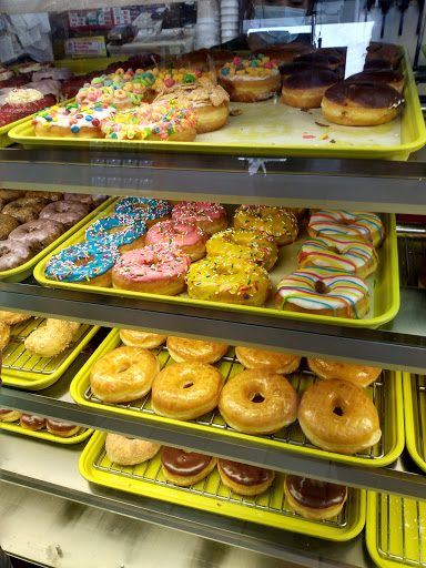 Donut Shop «Rainbow Donuts», reviews and photos, 12307 Imperial Hwy, Norwalk, CA 90650, USA