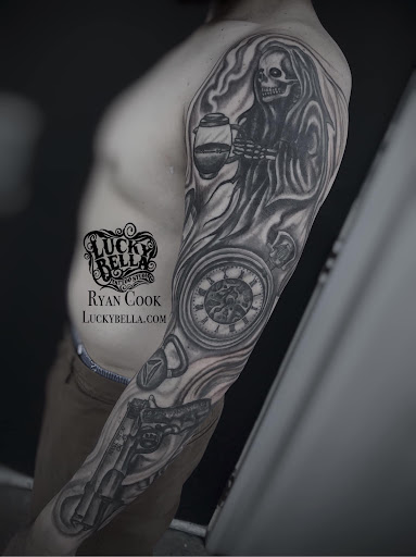 Tattoo Shop «Lucky Bella Tattoos», reviews and photos, 9805 Maumelle Blvd, North Little Rock, AR 72113, USA