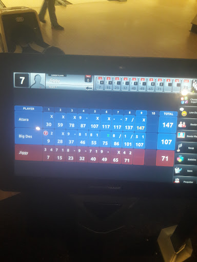 Bowling Alley «Bowlero Lanes & Lounge», reviews and photos, 4209 Coolidge Hwy, Royal Oak, MI 48073, USA