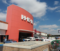 Plaza Linda Vista photo