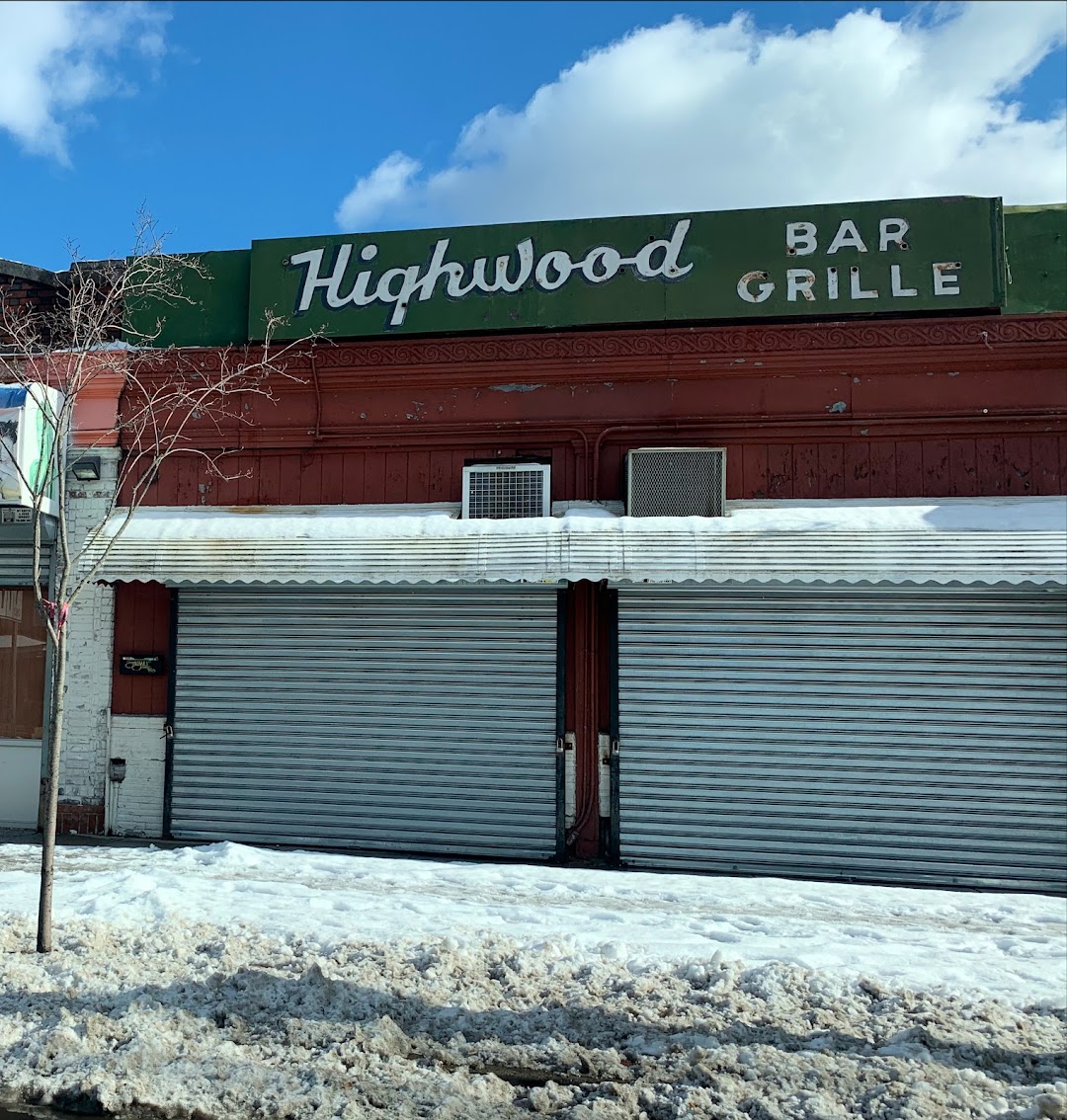 Highwood Bar & Grill