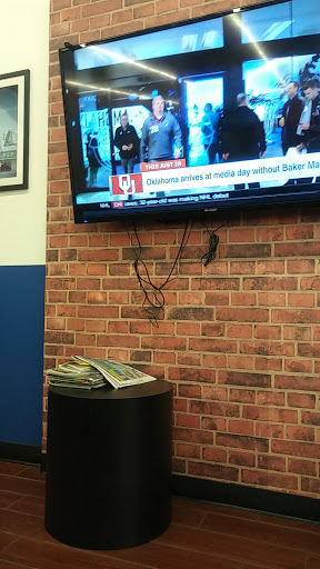 Auto Parts Store «Pep Boys Auto Parts & Service», reviews and photos, 5495 Glenway Ave, Cincinnati, OH 45238, USA