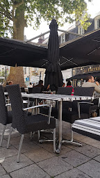 Photo n°49 de Le facteur à Bourges ()