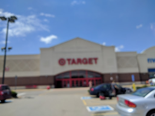 Department Store «Target», reviews and photos, 197 Gravois Bluffs Plaza Dr, Fenton, MO 63026, USA