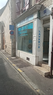 Lav-O-Clair à Sens