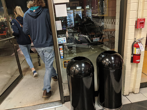 Ice Cream Shop «Cold Stone Creamery», reviews and photos, 17304 Southcenter Pkwy, Tukwila, WA 98188, USA