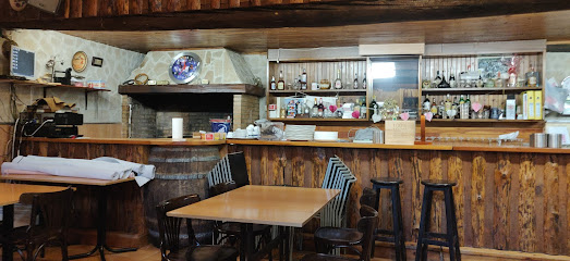 Cafe Bar Taperia A Veliña - Aldea Raño, 13D, 15928 Leiro, A Coruña, Spain