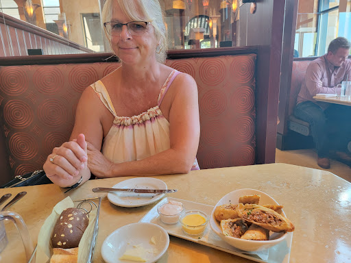 Restaurant «The Cheesecake Factory», reviews and photos, 56 Greene Blvd, Beavercreek, OH 45440, USA