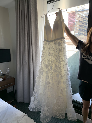 Bridal Shop «The Crystal Bride», reviews and photos, 207 W State St, Geneva, IL 60134, USA