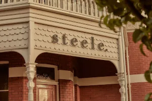 steele. HOUSE image