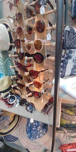 Beauty Salon «Little Red Dress Salon & Boutique», reviews and photos, 21515 WA-410, Bonney Lake, WA 98391, USA