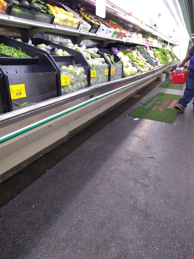 Supermarket «Tresierras Supermarket», reviews and photos, 280 Harvard Blvd, Santa Paula, CA 93060, USA