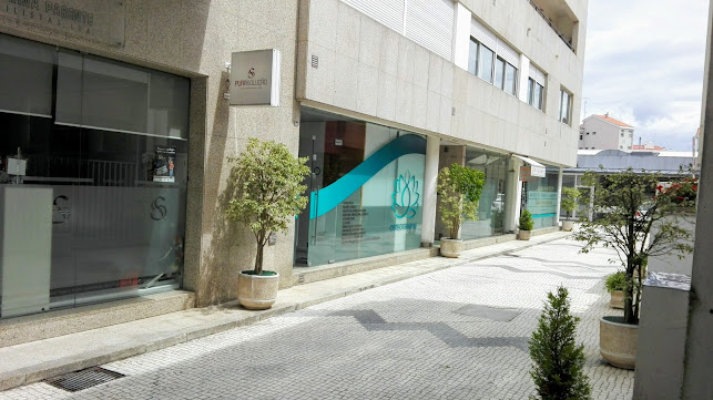Av. Rocha Paris 92, 4900-494 Viana do Castelo