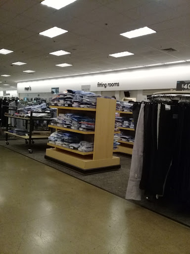 Department Store «Nordstrom Rack», reviews and photos, 17200 Southcenter Pkwy, Tukwila, WA 98188, USA