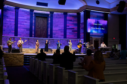 Non-denominational church Pasadena