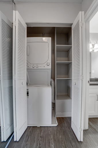 Highland Gardens Apartments image