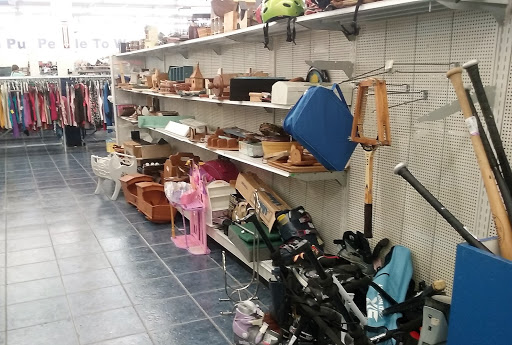 Thrift Store «Bayville Goodwill», reviews and photos, 333 U.S. 9, Bayville, NJ 08721, USA