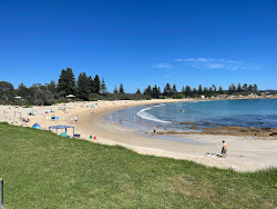 Φωτογραφία του Main Beach και η εγκατάσταση