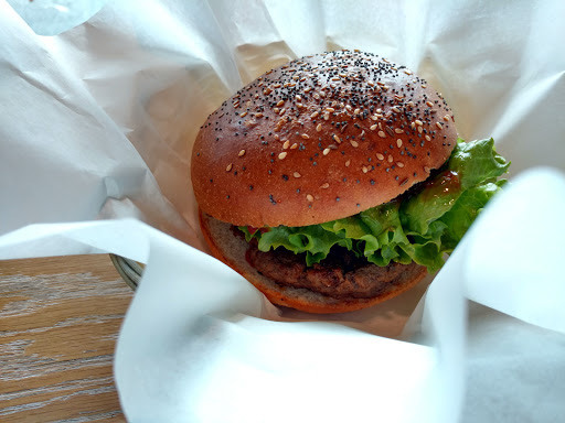 Holy Cow! Gourmet Burger Co. LAUSANNE EPFL