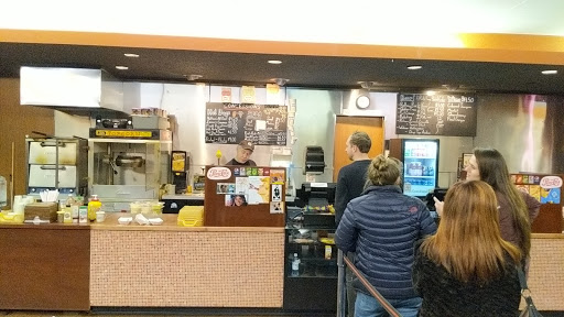 Movie Theater «Valley Cinema Pub», reviews and photos, 9360 SW Beaverton Hillsdale Hwy, Beaverton, OR 97005, USA