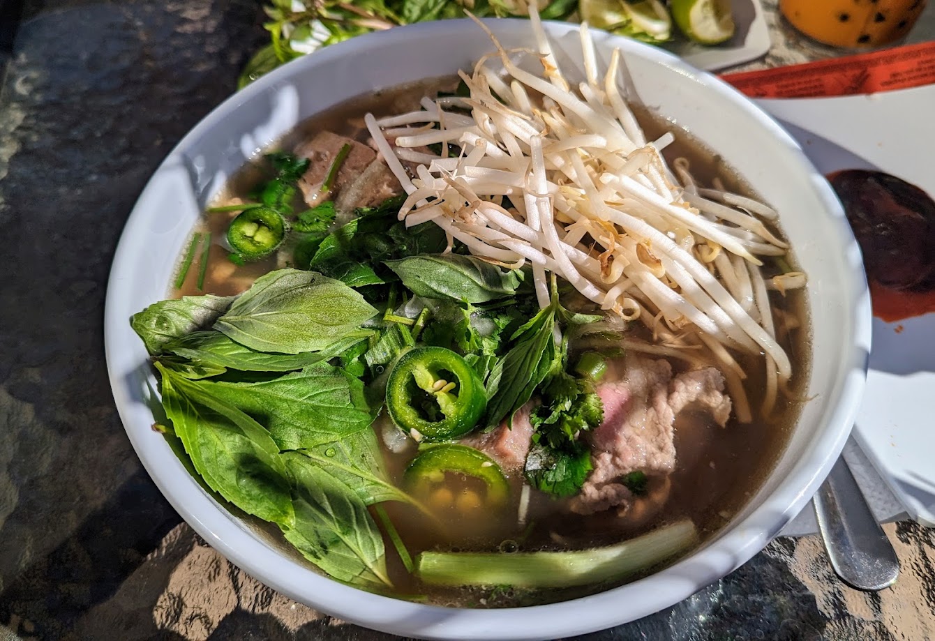 Pho Laveen Vietnamese Cuisine