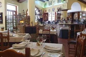Restaurante El Pórtico image
