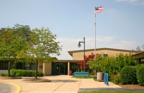 Des Plaines Park District Administrative & Leisure Center