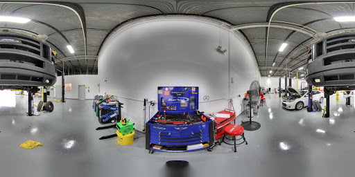 Auto Repair Shop «Meineke 2578», reviews and photos, 7878 NW 103rd St b, Hialeah Gardens, FL 33016, USA