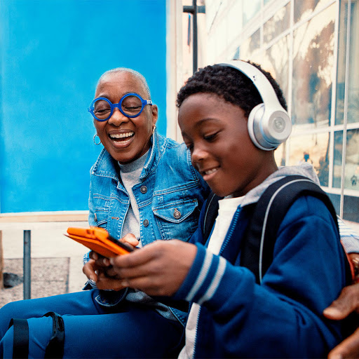 Cell Phone Store «AT&T», reviews and photos, 3 Boylston St, Chestnut Hill, MA 02467, USA