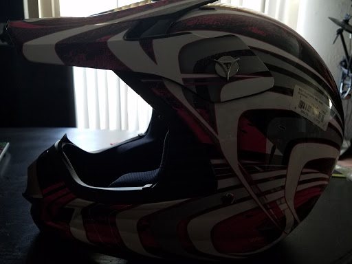 Motorcycle Parts Store «Cycle Gear», reviews and photos, 4455 N Blackstone Ave, Fresno, CA 93726, USA