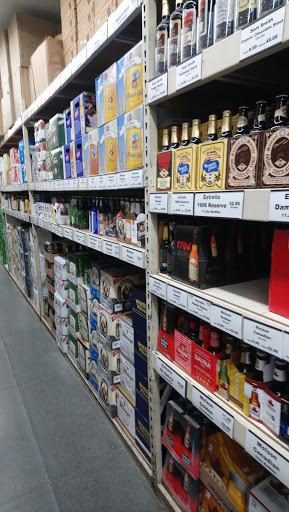 Liquor Store «Bayway World of Liquors», reviews and photos, 639 Bayway, Elizabeth, NJ 07202, USA
