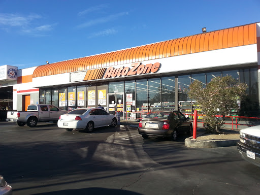 Auto Parts Store «AutoZone», reviews and photos, 8655 Reseda Blvd, Northridge, CA 91324, USA