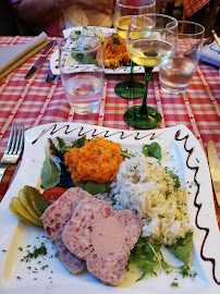 Plats et boissons du Restaurant français Hôtel Restaurant Au Fief du Château à Orschwiller - n°3