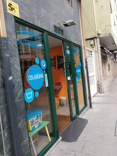 Lavandería Autoservicio Coladísima en Sada, A Coruña