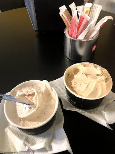 Ice Cream Shop «Morano Gelato Hanover», reviews and photos, 57 South Main Street #101, Hanover, NH 03755, USA