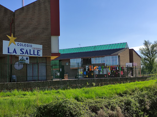 Colegio La Salle - Astorga, Institución educativa privada en Astorga,León