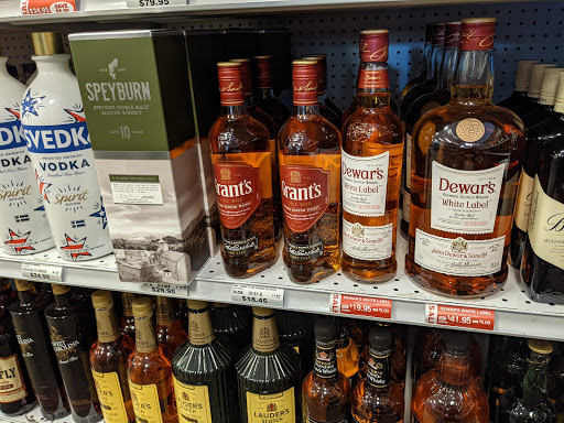 Liquor Store «North Salem Beverage», reviews and photos, 2829 Lancaster Dr NE, Salem, OR 97305, USA