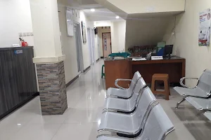 Klinik Pratama Maryamah Jatimakmur image