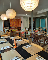 Atmosphère du Restaurant Café La Fleur à Puteaux - n°1