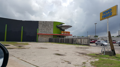 Shopping Mall «Southwood Shopping Center», reviews and photos, 1701 W Ben White Blvd, Austin, TX 78701, USA