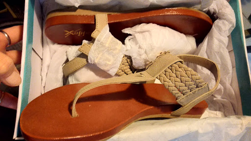 Shoe Store «Rack Room Shoes», reviews and photos, 2110 Apalachee Pkwy, Tallahassee, FL 32301, USA