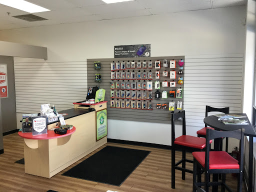 Mobile Phone Repair Shop «CPR Cell Phone Repair Plymouth», reviews and photos, 16605 County Rd 24 suite 209, Plymouth, MN 55447, USA