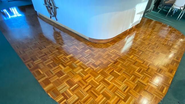 Vinyl Floor Polishing Service - Auckland