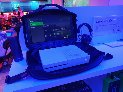 Computer Store «Microsoft Store», reviews and photos, 116 Bellevue Way NE, Bellevue, WA 98004, USA